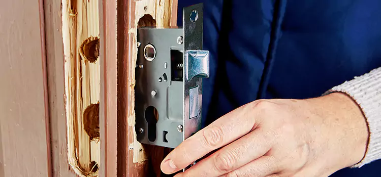 Garage Door Lock Replacement Port Angeles